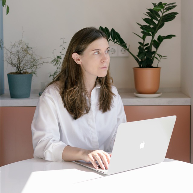 Avatar Крис печатает...